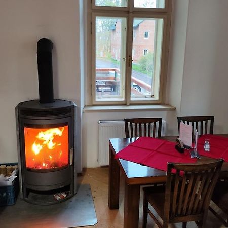 Hotel Stara Skola Mezná 外观 照片