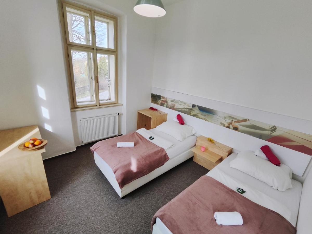 Hotel Stara Skola Mezná 外观 照片