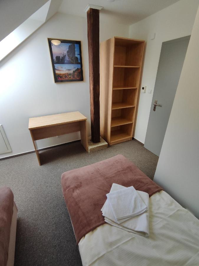 Hotel Stara Skola Mezná 外观 照片